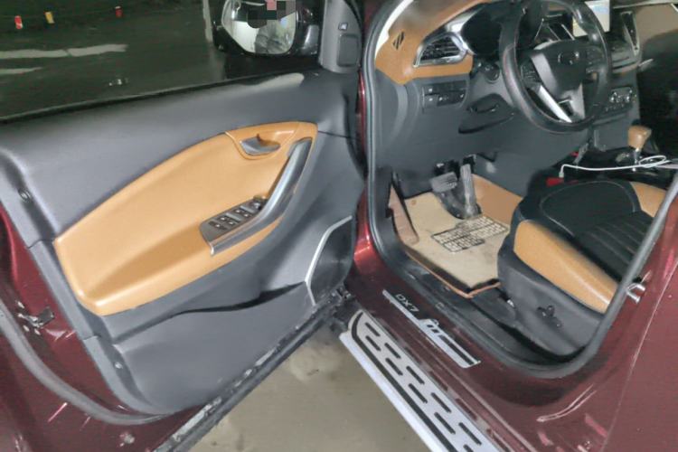 Used Soueast DX7 2015 1.5T Automatic Prestige Model