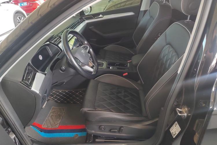 Used Volkswagen Magotan GTE Plug-in Hybrid 2022 GTE Luxury Model