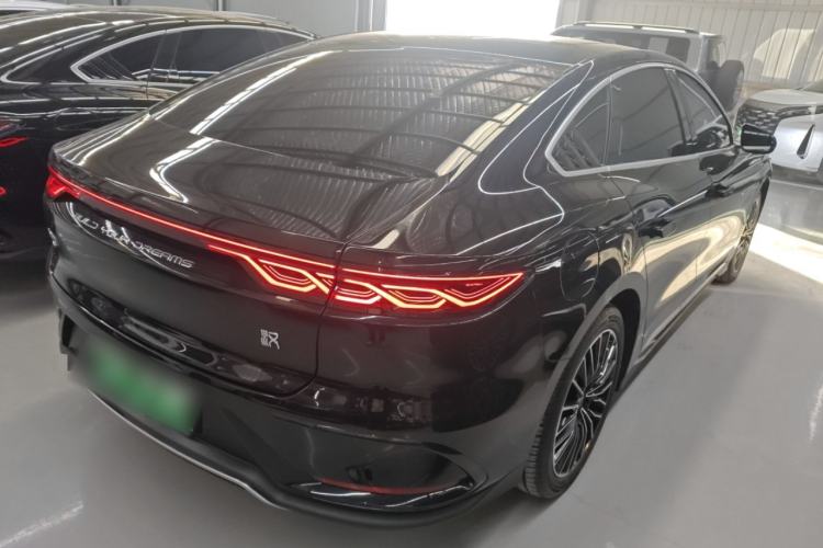 Used BYD Han 2024 EV Glory Edition 506KM Front-Wheel-Drive Premium Model
