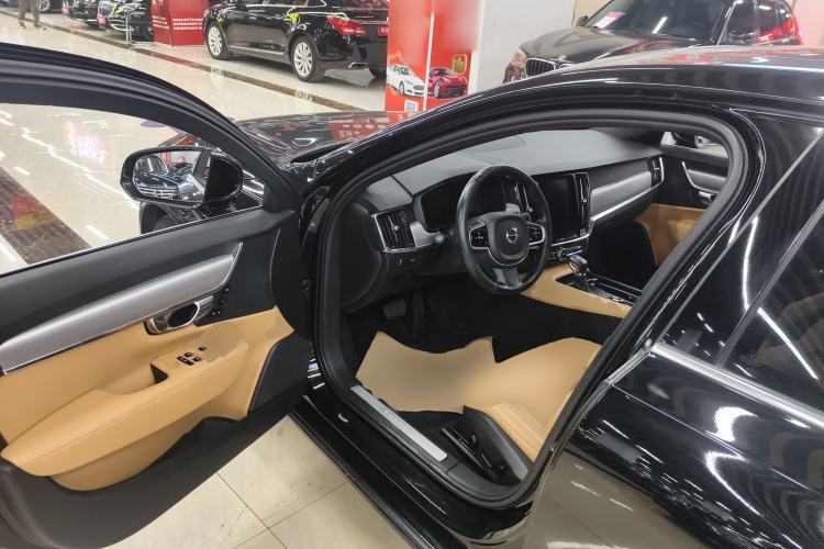 Used Volvo S90 2017 T4 Zhiyi Edition