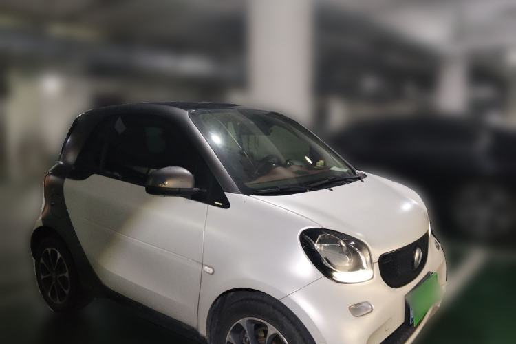 Used smart fortwo 2015 1.0L 52 kW Hardtop Passion Edition

