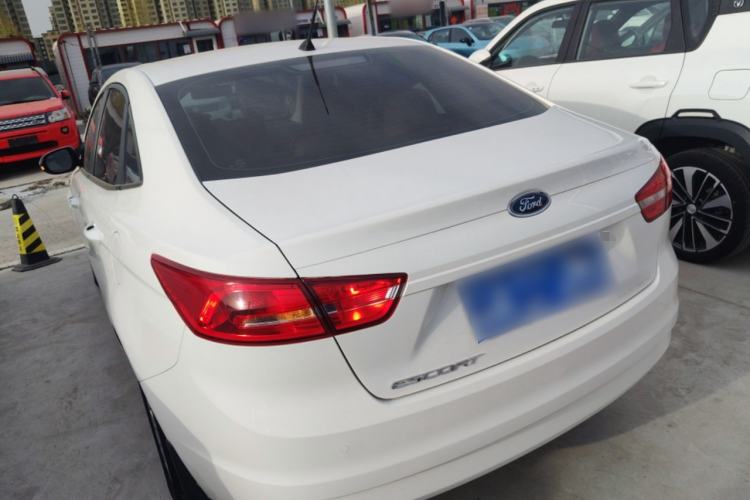 Used Ford Escort 2015 1.5L Manual Comfort Model