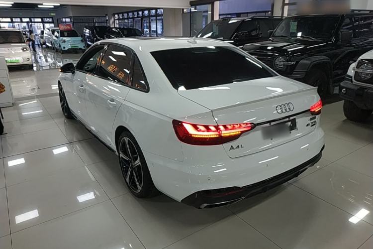 Used Audi A4L 2022 45 TFSI quattro Prestige Dynamic Edition
