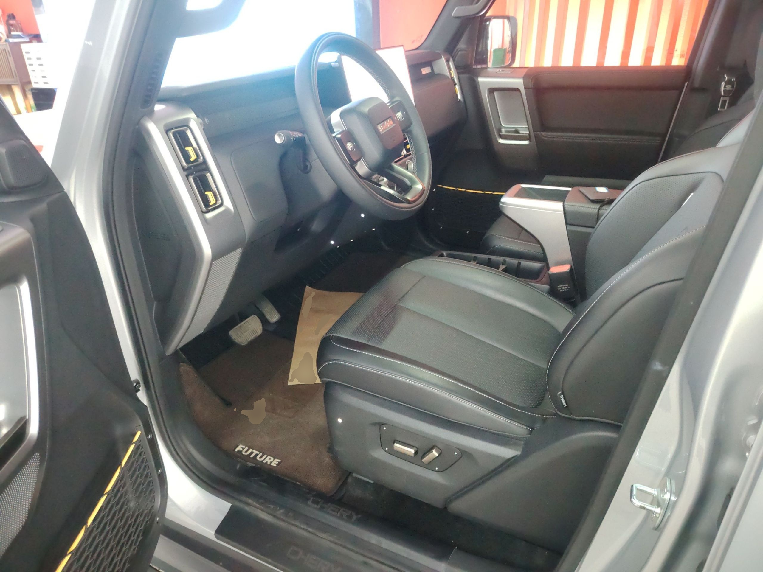 المقاعد الأمامية داخل السيارة