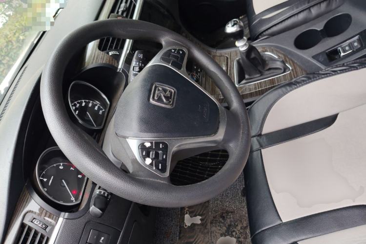 Used Zotye T600 2016 1.5T Manual Elite Edition Steering Wheel