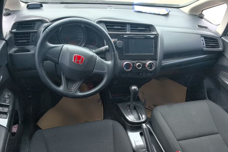 Used Honda Fit 2018 1.5L CVT Comfort Version Interior 3