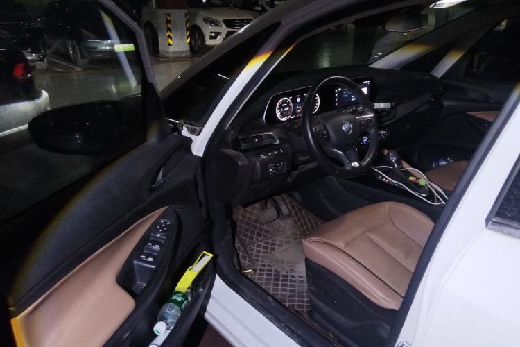 Used Buick GL6 2021 323T Mild Hybrid Connect Prestige Model