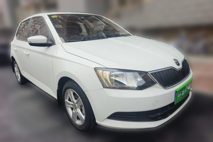 Used Skoda Fabia 2017 1.4L Automatic Car Enjoy Edition
