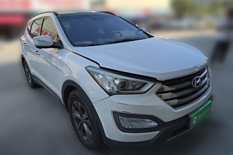 Used Hyundai Santa Fe 2015 2.0T Automatic Two-Wheel Drive Smart Version 5 Seats