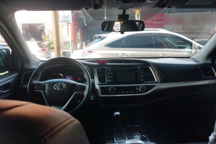 Used Toyota Highlander 2015 2.0T Four-Wheel Drive Luxury Edition 7-Seater