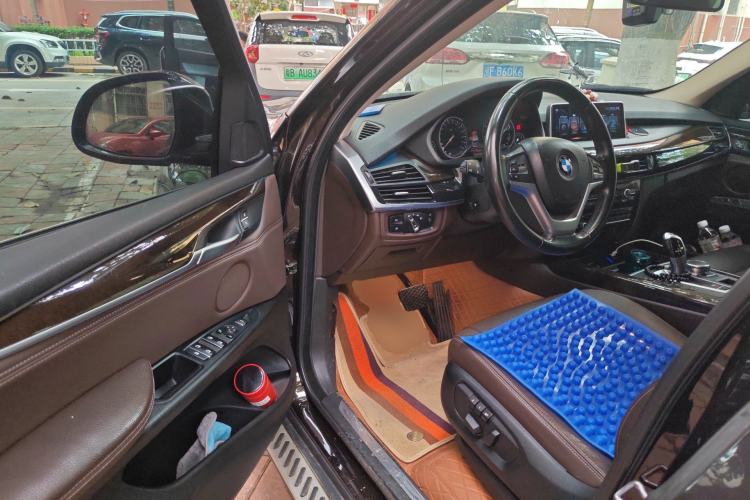 Used BMW X5 2015 xDrive28i
