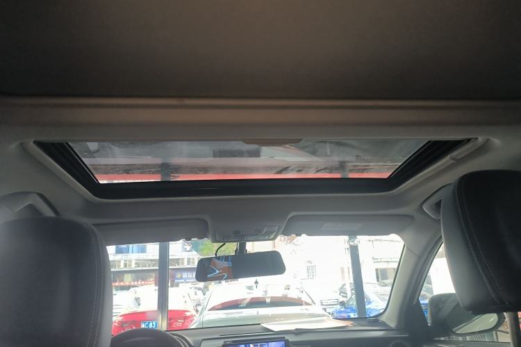 Used Toyota RAV4 2016 2.5L Automatic 4x4 Elite Edition
