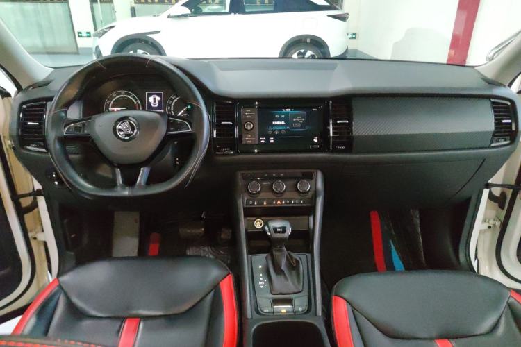 Used Skoda Kodiaq 2019 Restyled TSI330 5-Seater Two-Wheel Drive Standard Version China VI