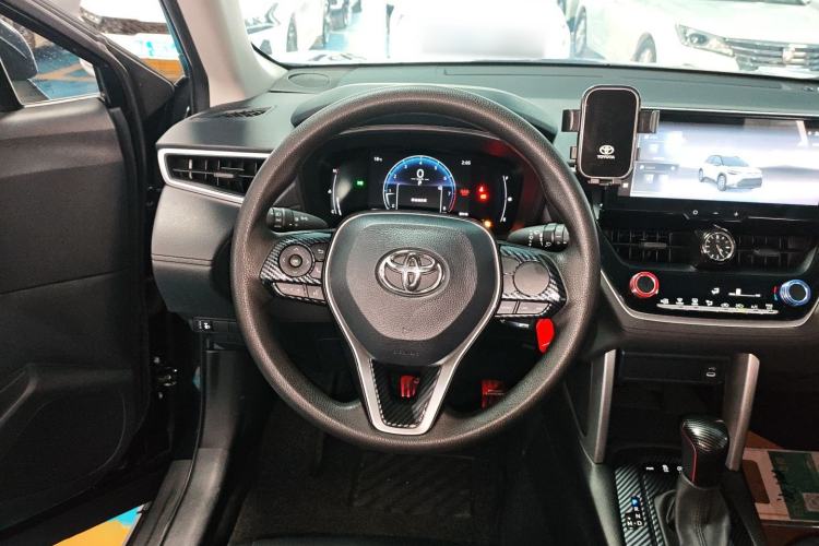 Used Toyota FRONTLANDER 2024 2.0L CVT Elite Edition