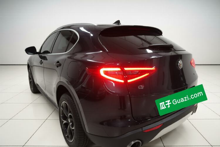 Used Alfa Romeo Stelvio 2017 2.0T 200HP Luxury Edition
