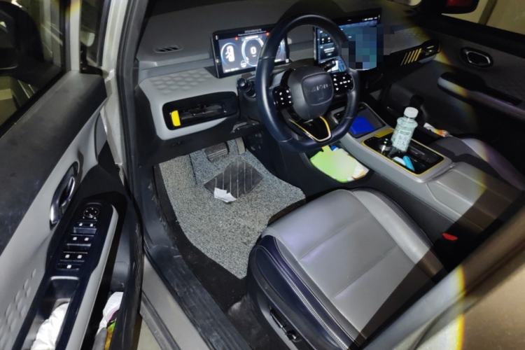 Used AION Y 2021 70 Intelligent Dynamic Edition Driver Seat