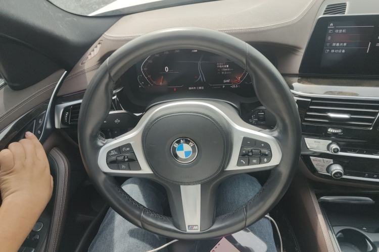 Used BMW 5 Series 2020 525Li M Sport Package