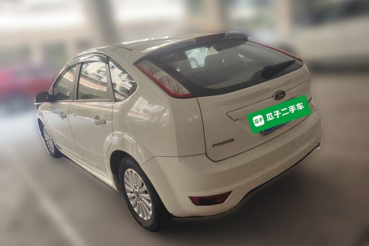 Used Ford Focus 2013 Hatchback Classic 1.8L Manual Fashion Edition
