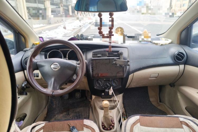 Used Nissan Livina 2013 1.6XE Manual Comfort Edition
