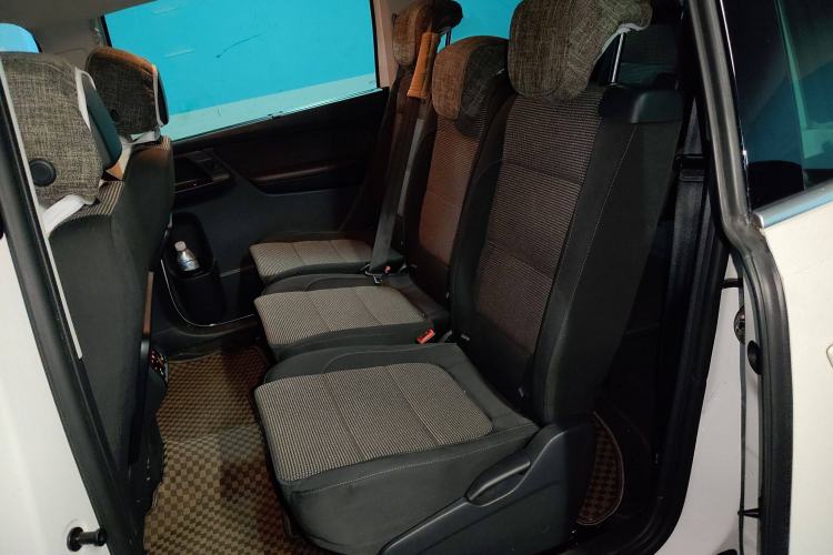 Used Volkswagen Sharan 2014 2.0 TSI Standard Model
