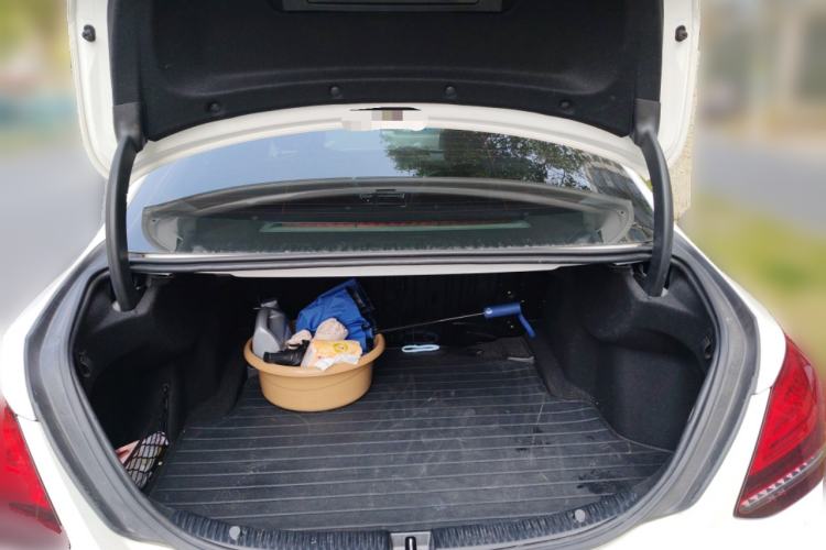 Used Mercedes-Benz C-Class 2019 C 180 L Dynamic Sports Edition Trunk