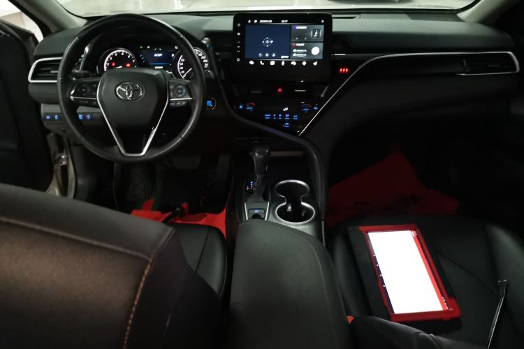 Used Toyota Camry 2021 2.0G Luxury Edition