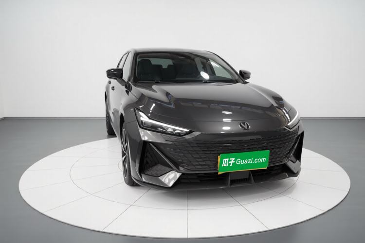 Used CHANGAN UNI-V 2023 1.5T Prestige Model
