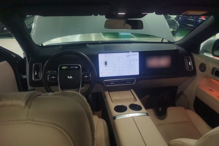 Used Li Auto L6 2024 Pro Model Center Console