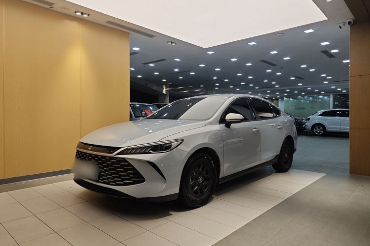 Used BYD Qin PLUS 2025 DM-i Smart Drive 55KM Leading Model