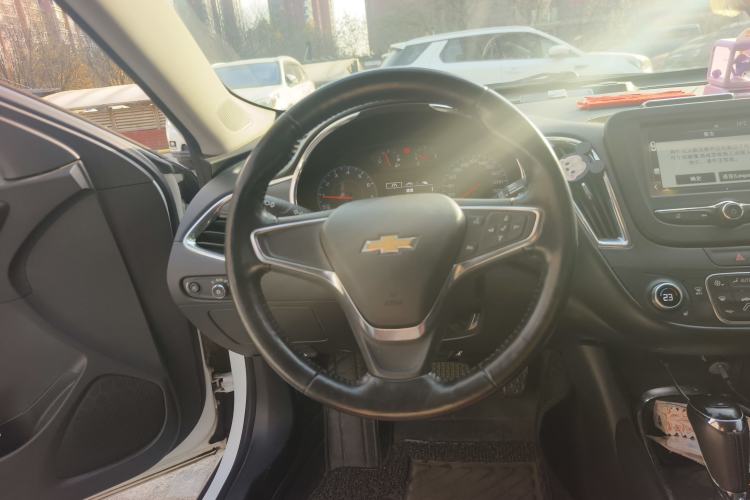 Used Chevrolet Malibu XL 2017 1.5T Automatic Ruichi Edition Steering Wheel