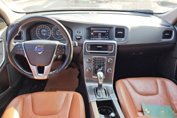 Used Volvo S60 2013 T5 Zhiya Edition