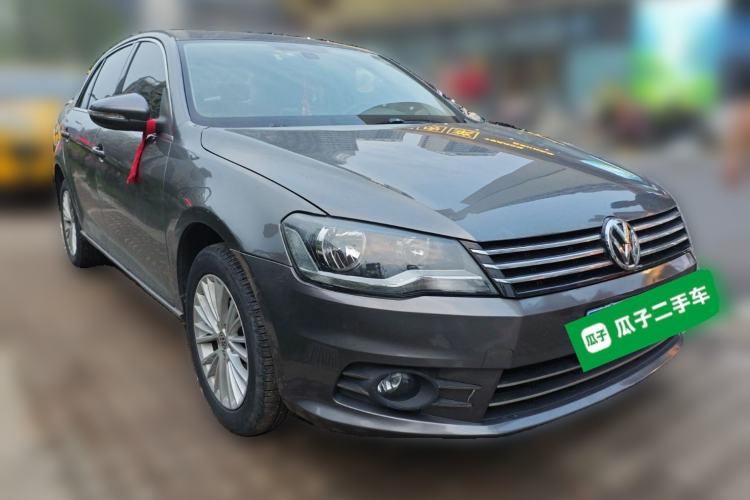 Used Volkswagen Bora 2013 1.6L Automatic Luxury Model Front Right 45 Deg