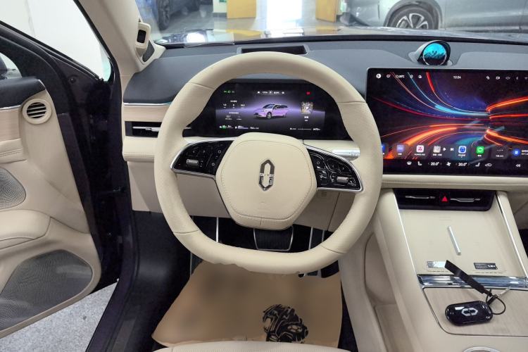 Used Hima AITO M5 2025 Extended-Range Ultra All-Wheel-Drive Version Steering Wheel