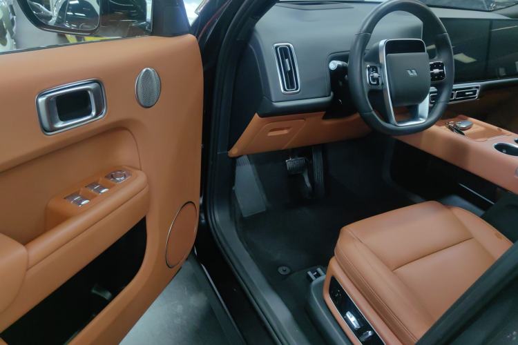 Used Li Auto L9 2022 Max model