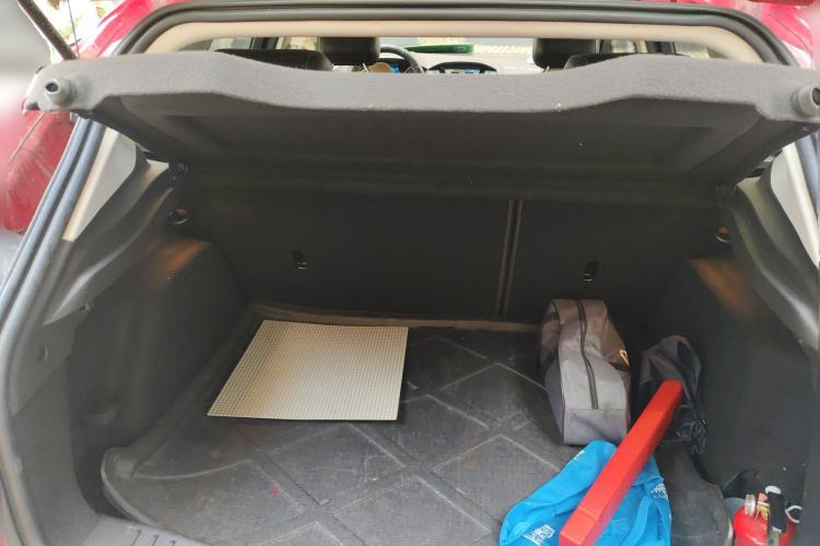 Used Ford Focus 2012 Hatchback 1.6L Automatic Fashion Edition