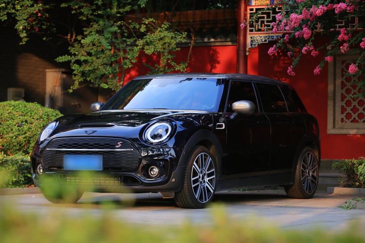 Used MINI Clubman 2023 Revised 2.0T COOPER S Connoisseur