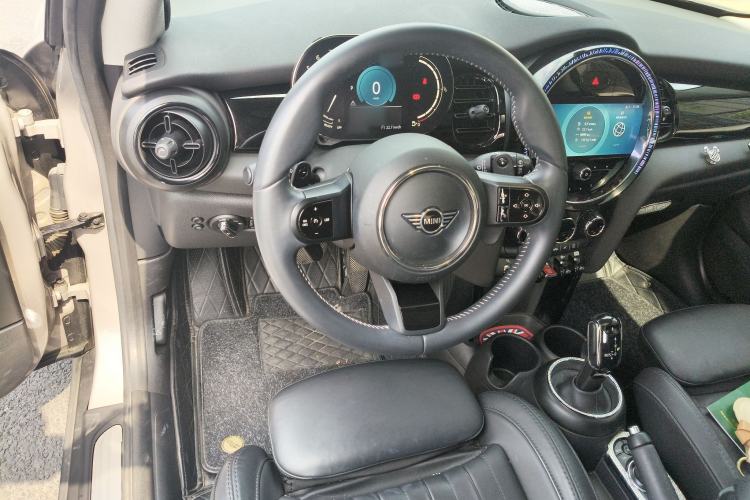 Used MINI 2022 2.0T COOPER S Artist
