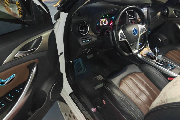 Used BYD Song New Energy 2017 Song DM 1.5TID All-Wheel Drive Luxury Model