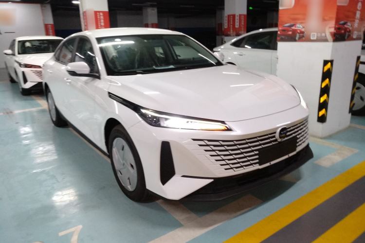 Used CHANGAN OSHAN 520 2025 Standard Edition
