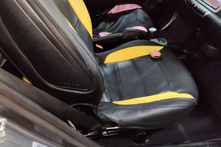 Used smart fortwo 2012 1.0 MHD Hardtop Comfort Edition Right Front Seat