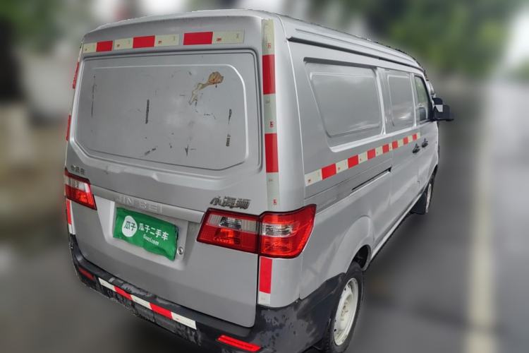 Used Jinbei Hiace X30 2020 1.5L Van Super-Enjoyment Model China VI Standard SWC15M