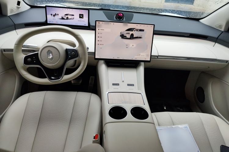 Used Hima Luxeed R7 2025 Extended-Range 331km Ultra
