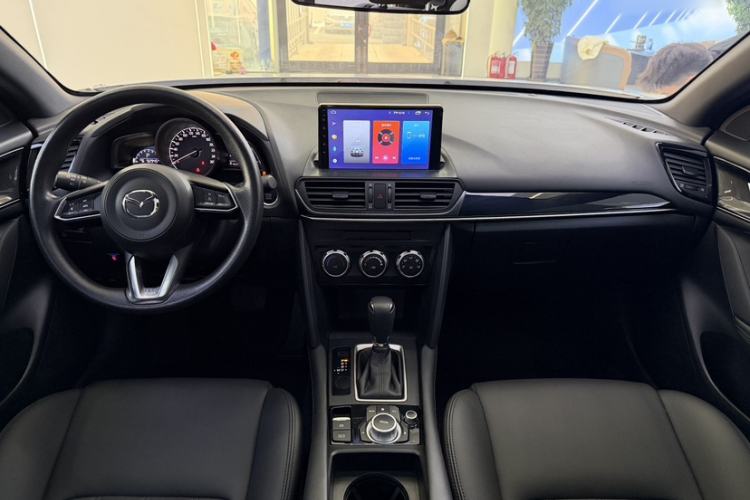 Used Mazda CX-4 2021 2.0L Automatic Two-Wheel Drive Blue Sky Dynamic Edition Interior 1