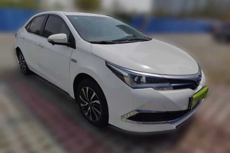 Used Toyota Corolla Hybrid E+ 2019 1.8L E-CVT Leading Edition Front Right 45 Deg