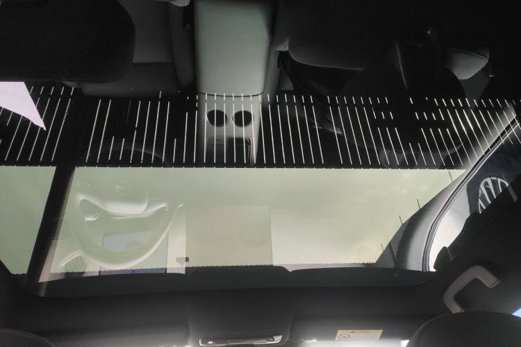 Used Nissan N7 2025 510 Air Headliner