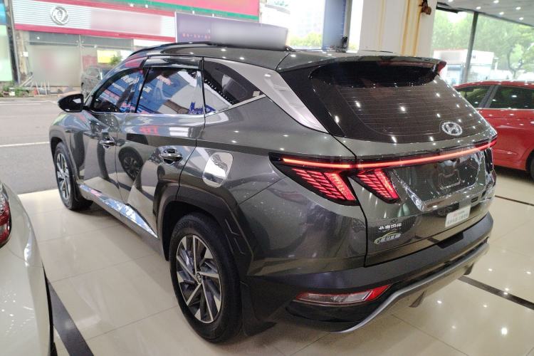 Used Hyundai Tucson 2021 Tucson L 1.5T DCT GLX Elite Edition Rear Left 45 Deg