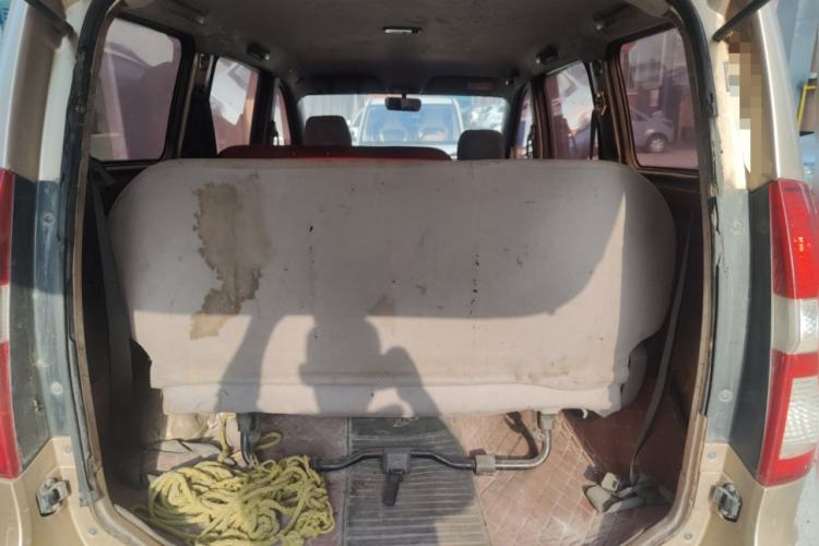 Used Wuling Hongguang 2013 1.5L Base Version
