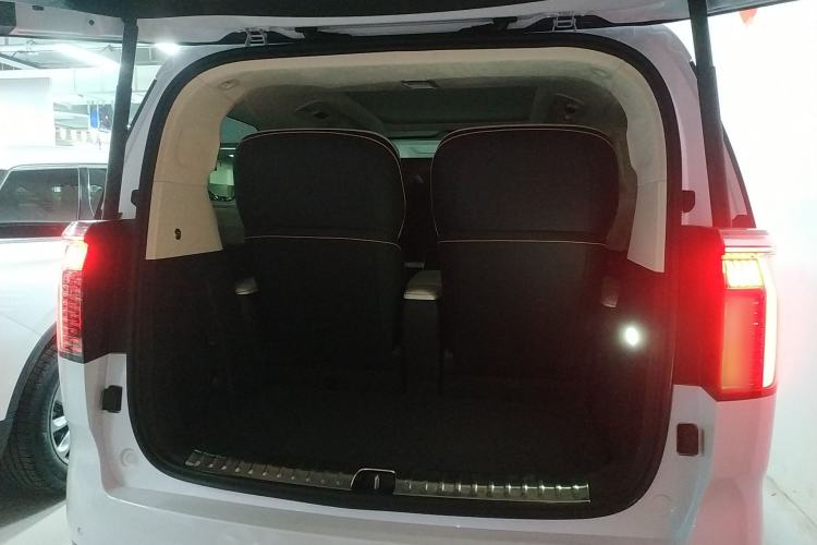 Used Zeekr 009 2024 GAC Trumpchi
