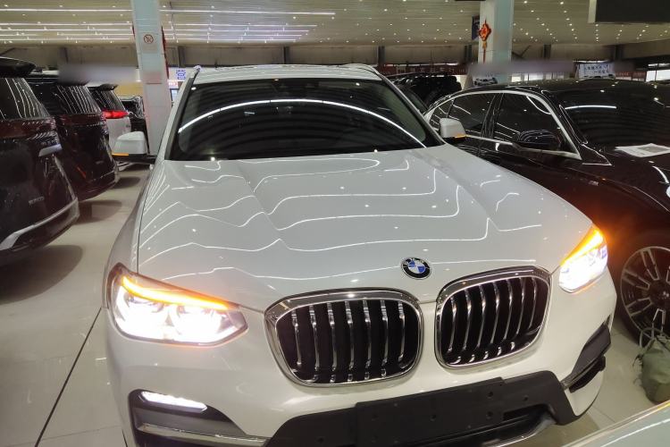 Used BMW X3 2018 xDrive25i Luxury Package China VI Emission Standard
