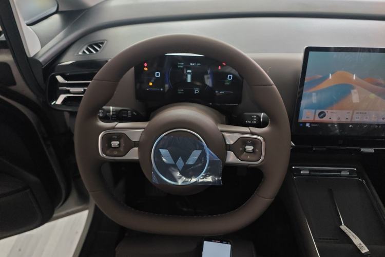 Used Wuling Starlight 730 2025 Model Plug-in Hybrid 125km Luxury Edition Steering Wheel